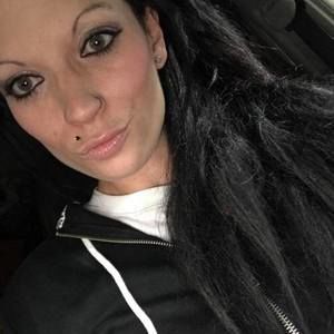 Meet your Posher, Nikki